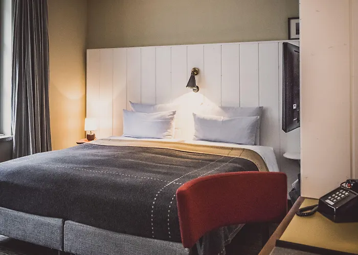 Henri Hotel