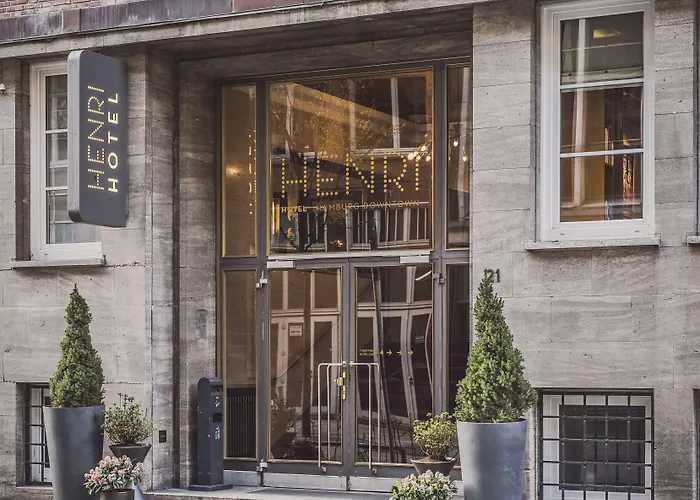 Henri Hotel 4*