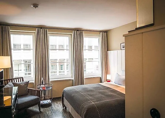 Hotel Henri