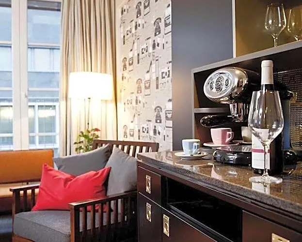 Hotel Henri 4*