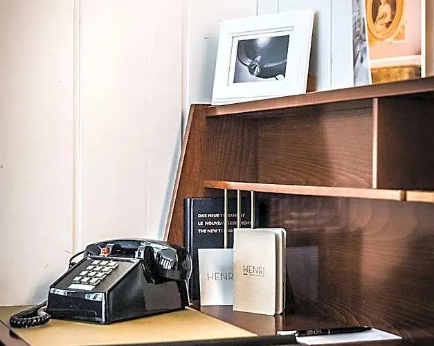 Hotel Henri 4*